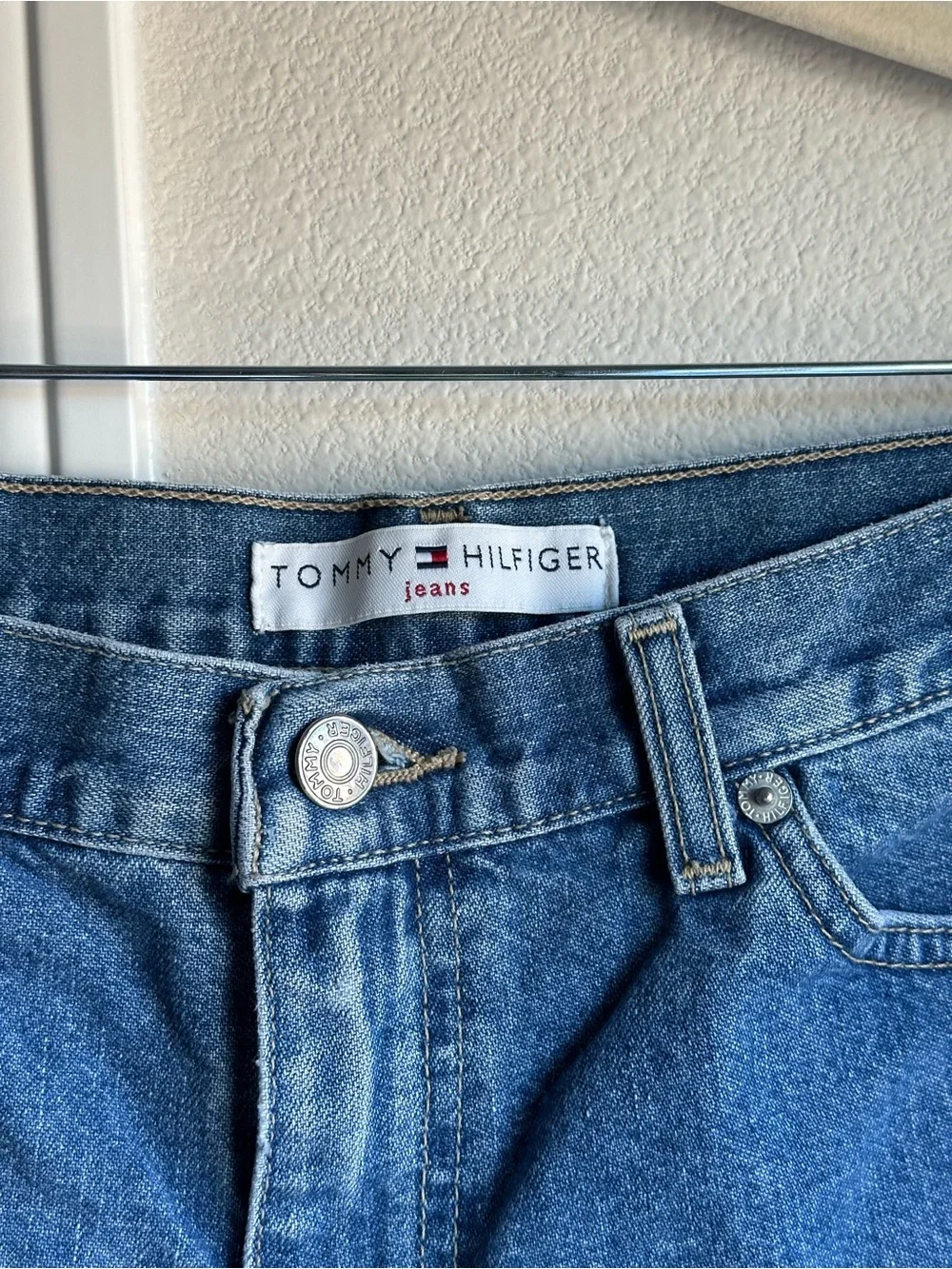 Vintage Y2K Tommy Hilfiger Denim Shorts